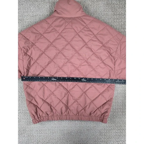 Vuori Womens Small Echo Insulated Quilted Jacket Bomber Pink Full Zip - Picture 5 of 6